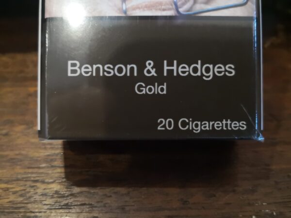 Benson & Hedges Gold - 20 Cigarettes