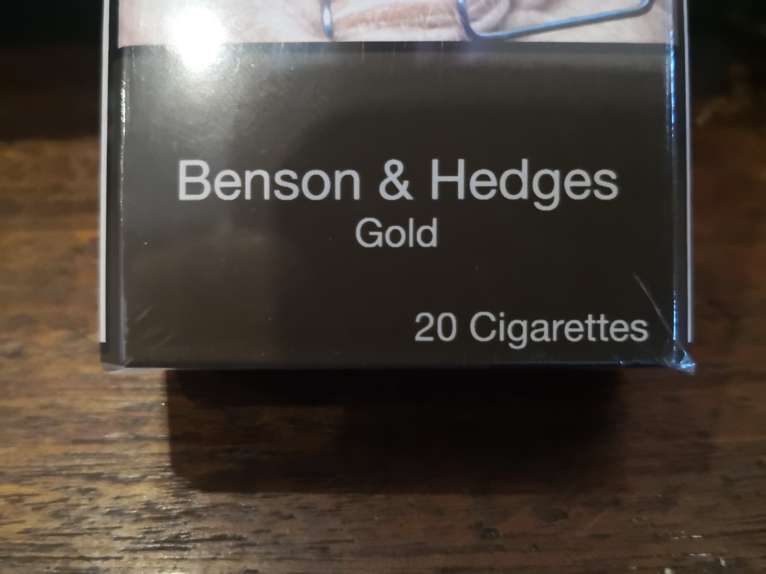 Benson & Hedges Gold – 20 Cigarettes – TH Dalling | Buy Tobacco ...