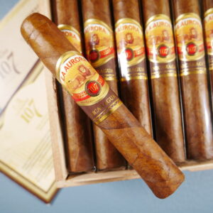 La Aurora 107 Robusto cigar - single